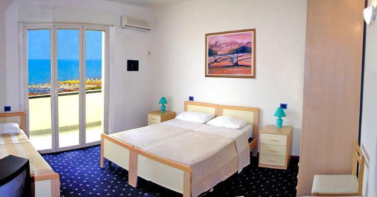 Medi Garden Hotel&Residence Альба-Адриатика Экстерьер фото