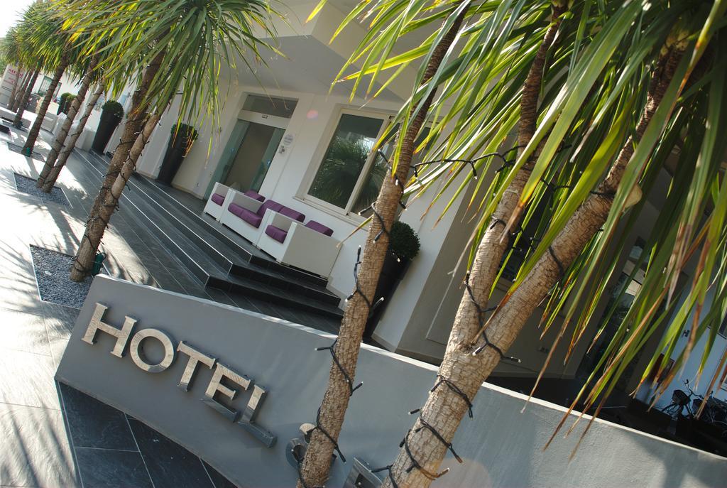 Medi Garden Hotel&Residence Альба-Адриатика Экстерьер фото